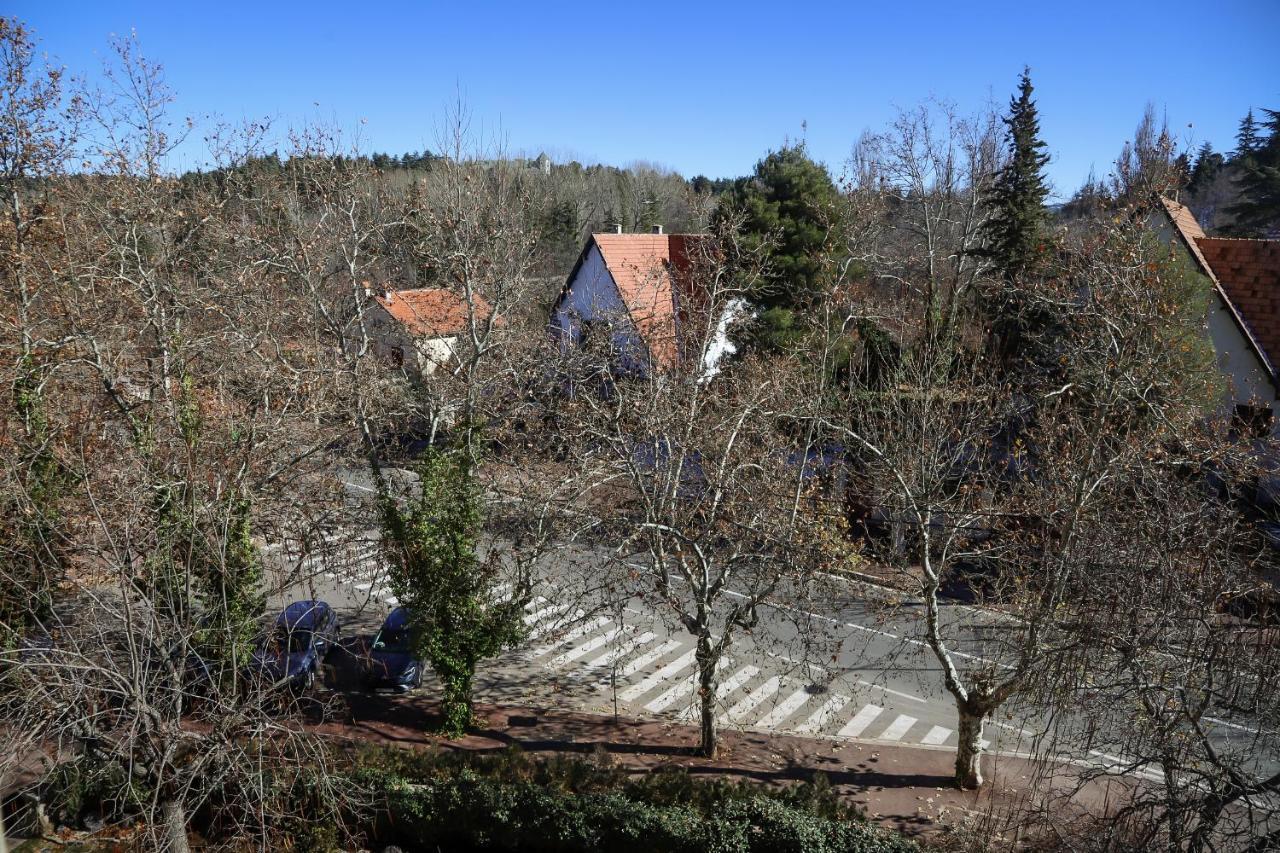 Hotel Perce Neige Ifrane  Exteriör bild